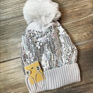 GREY SEQUINS BEANIE